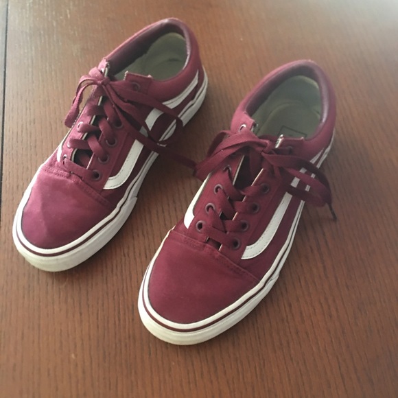 Women’s Maroon Vans - Picture 4 of 6
